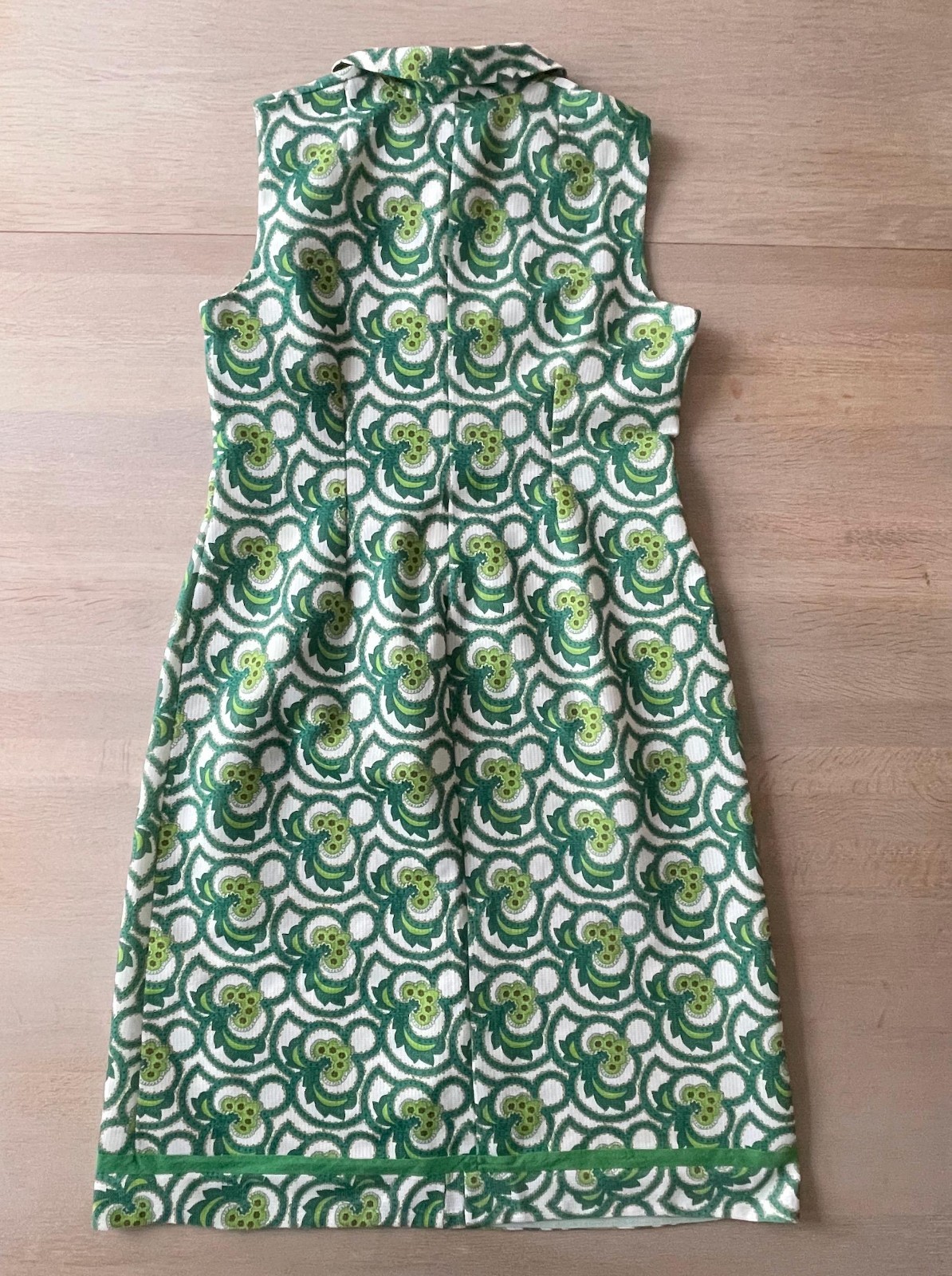 Vintage 60s 70s Barbarella Mod Dress, Green Psychedelic Sleeveless Shift, Size L