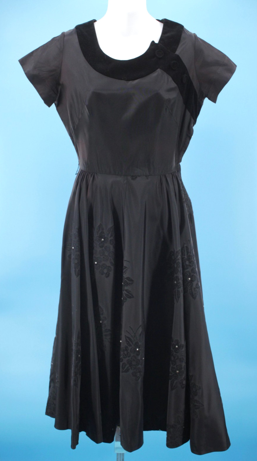 VTG Women’s 50s Black Velvet Flocked Floral & Rhinestone Swing Dress XS/S 1950s