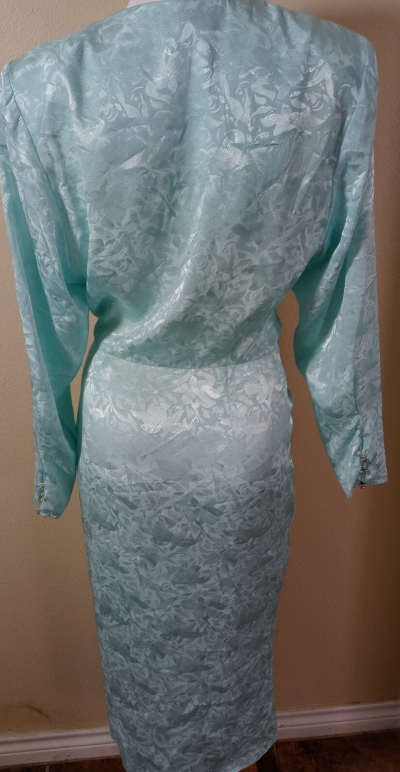 Vintage L.T.D. by Roberta Midi Dress Mint Green Satin Women 9/10 glass buttons