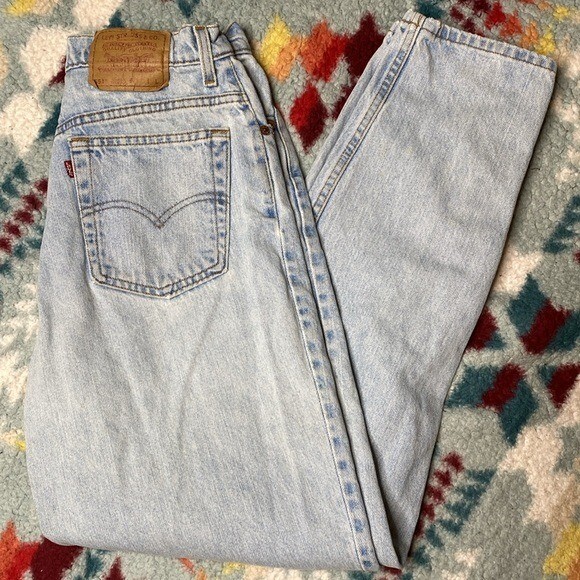 Levi’s 551 vintage 90’s tapered leg jeans relaxed fit 14 long 30″ waist