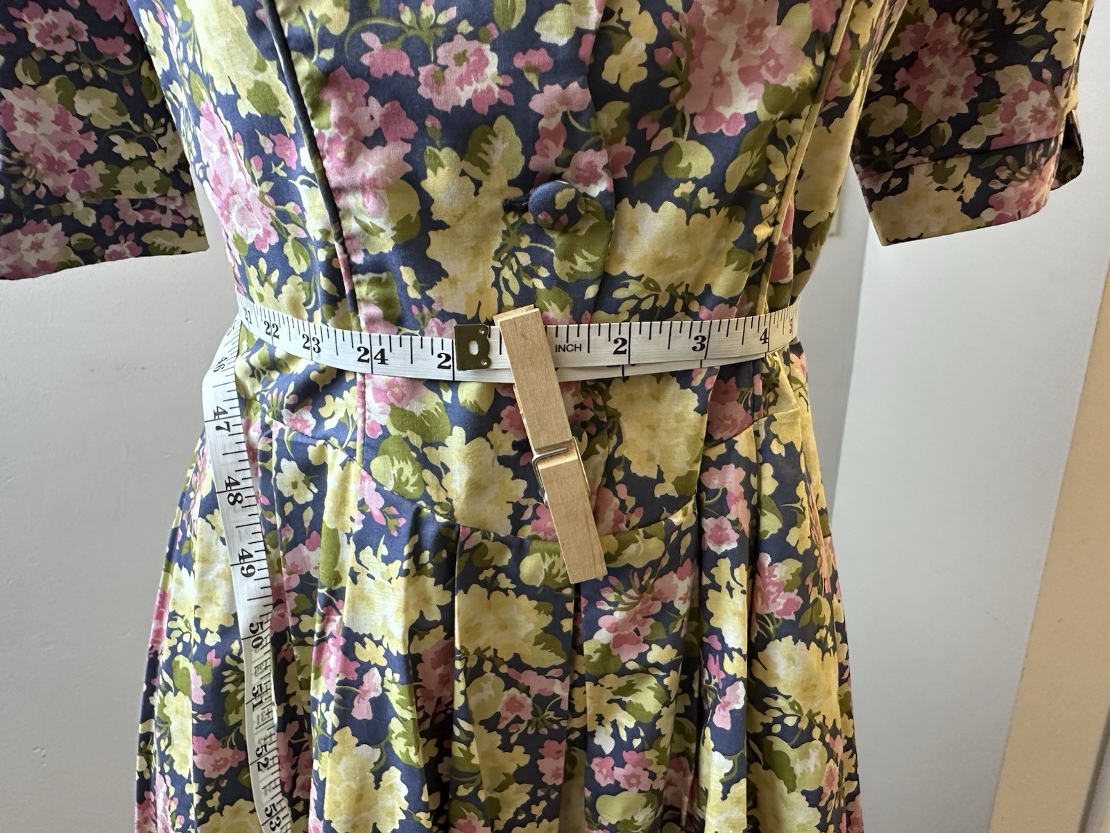 Pre-owned Vintage Laura Ashley Floral Print Maxi Dress Size 6