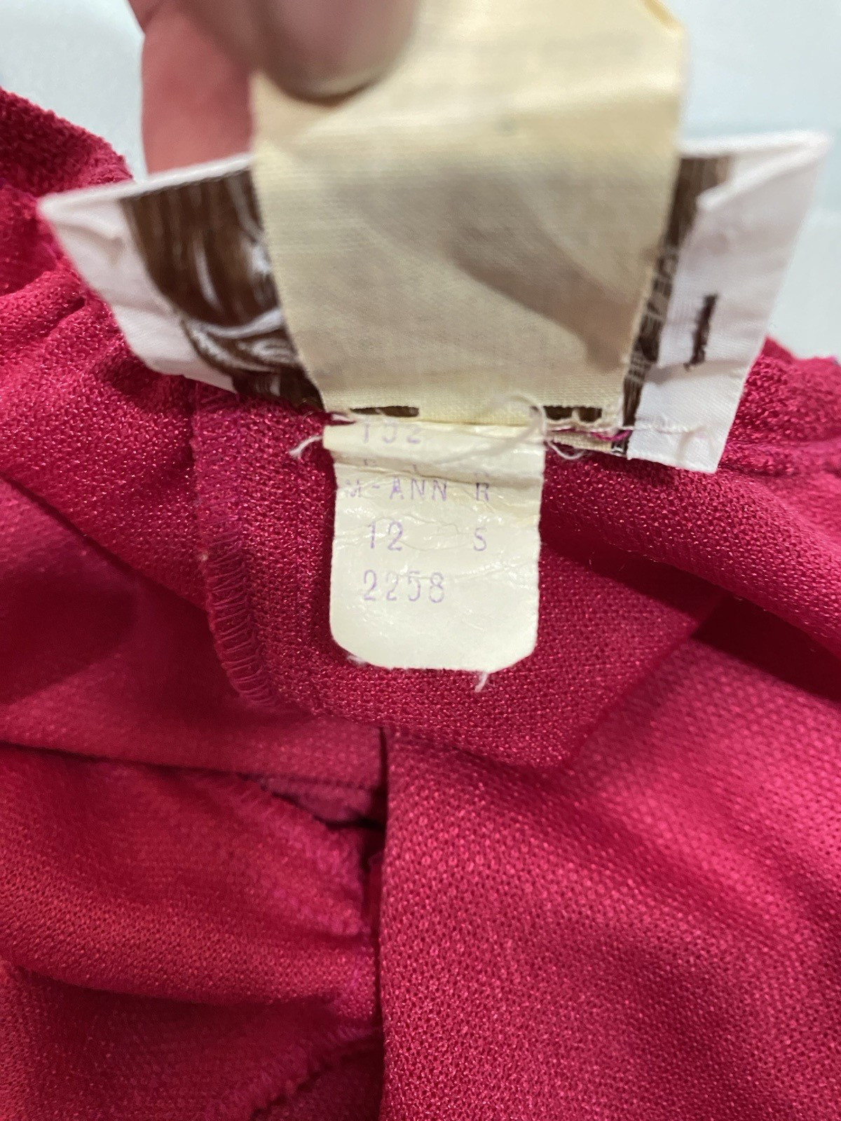 Vintage Dress SIZE MEDIUM red long sleeve LESLIE FAY 70s 80s classic long sleeve