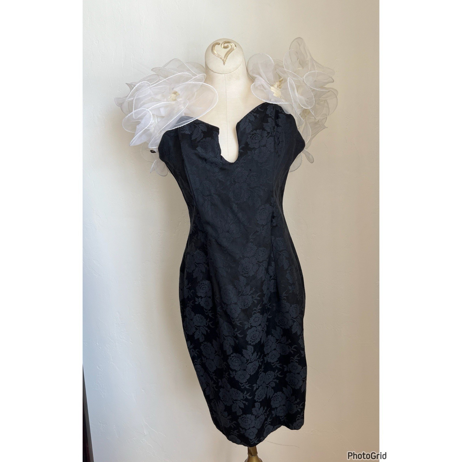 VTG Vintage Dave & Johnny Black Floral Dress White Organza Shoulders