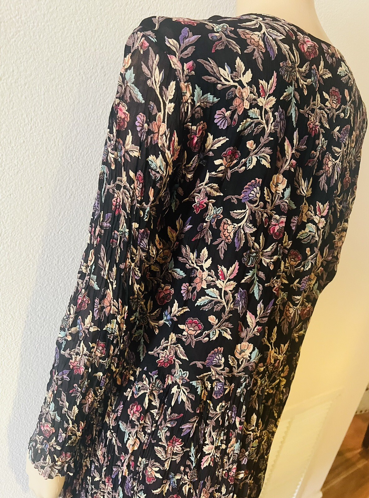 MINT Beautiful VTG Starina Floral Maxi Dress Cottagecore Whimsical Goth Medium