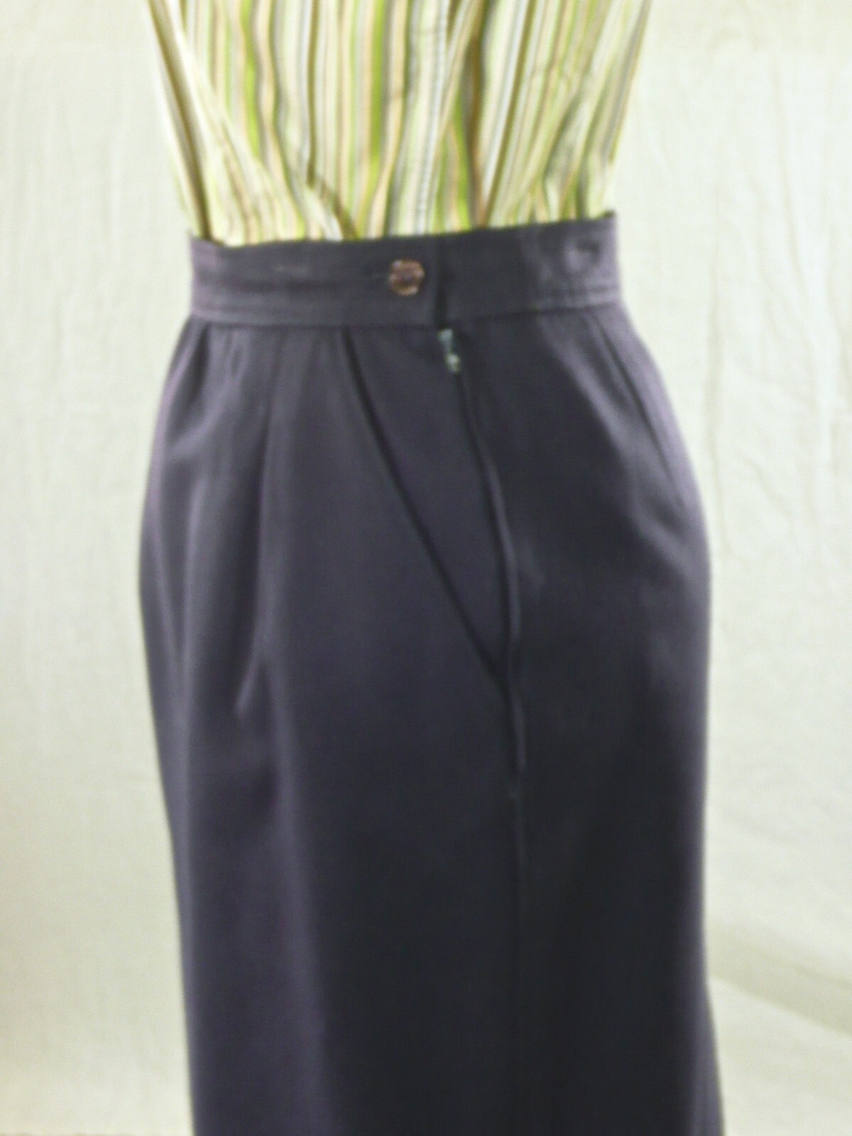 YVES SAINT LAURENT vintage 70s NAVY WOOL SKIRT French style deluxe 6