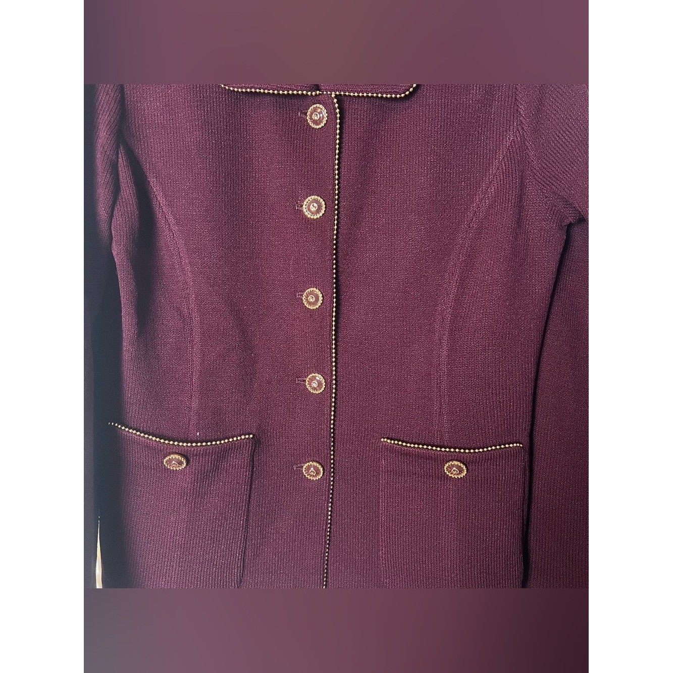 VTG ST JOHN Collection Burgundy Santana Knit Jacket Blazer Gold Beaded Trim Sz 6