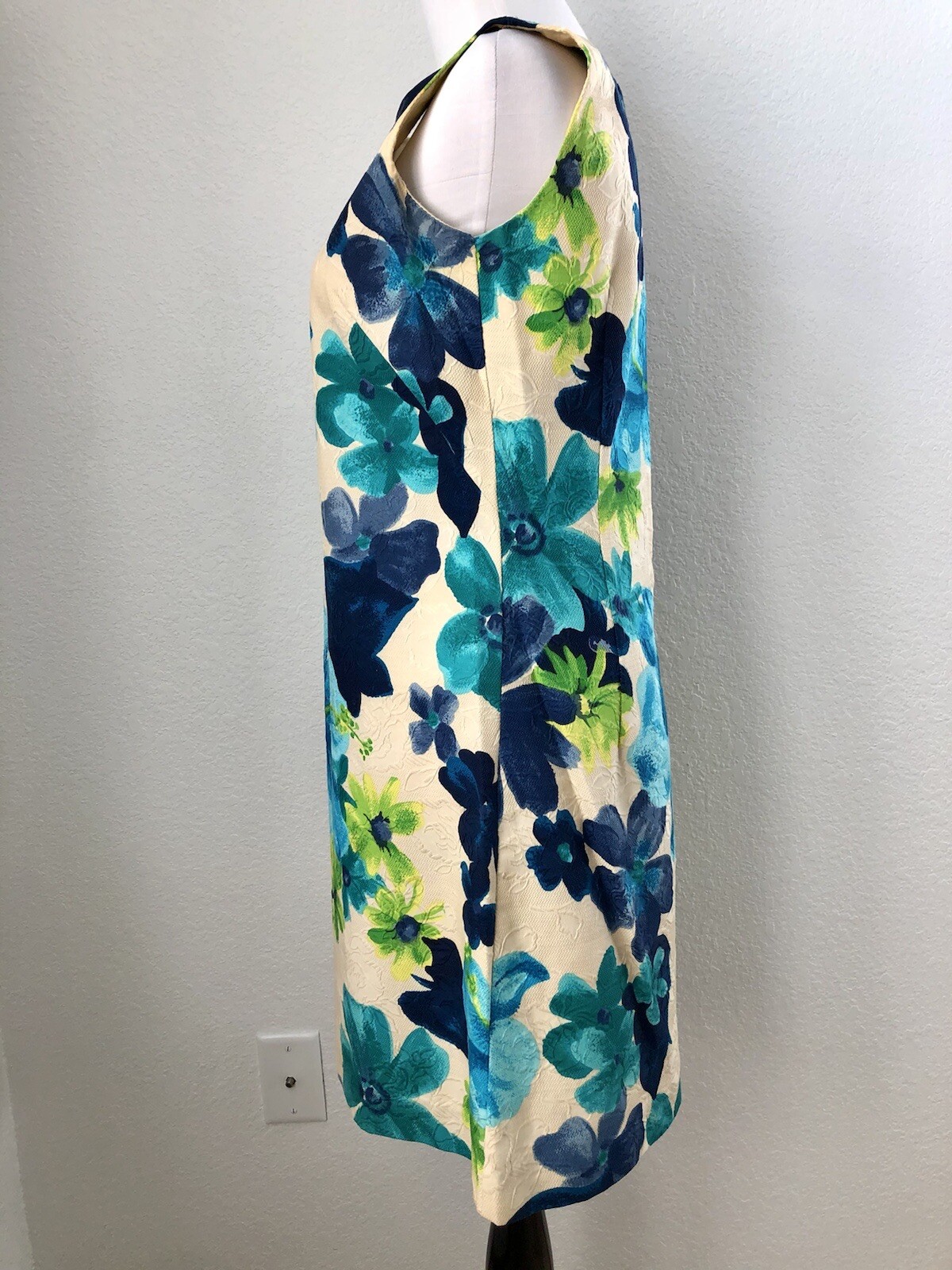 Vintage 1950’s Sheath Dress Charlotta Of California Hibiscus Print Brocade Small