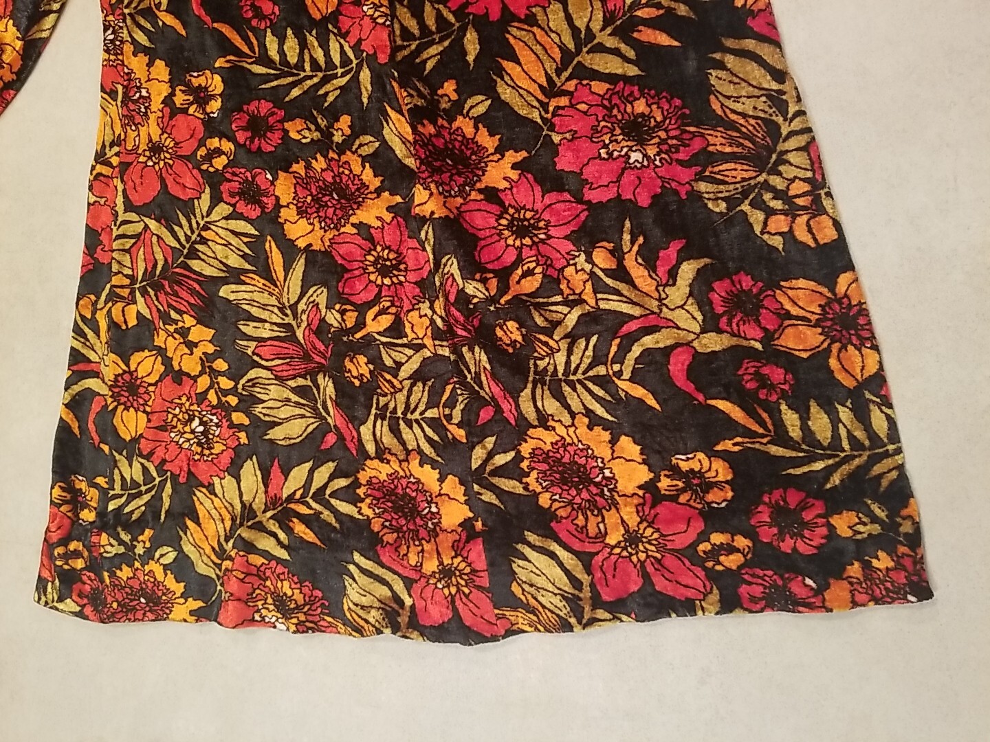 Vintage 1970s Handmade Mini Dress Orange Red Floral Design Zipper Closure Velvet