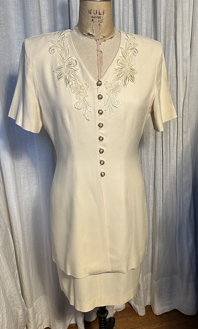 Vintage R&M Richards Pale Yellow S Sleeve Layered Dress Sz 6P Pre-owned