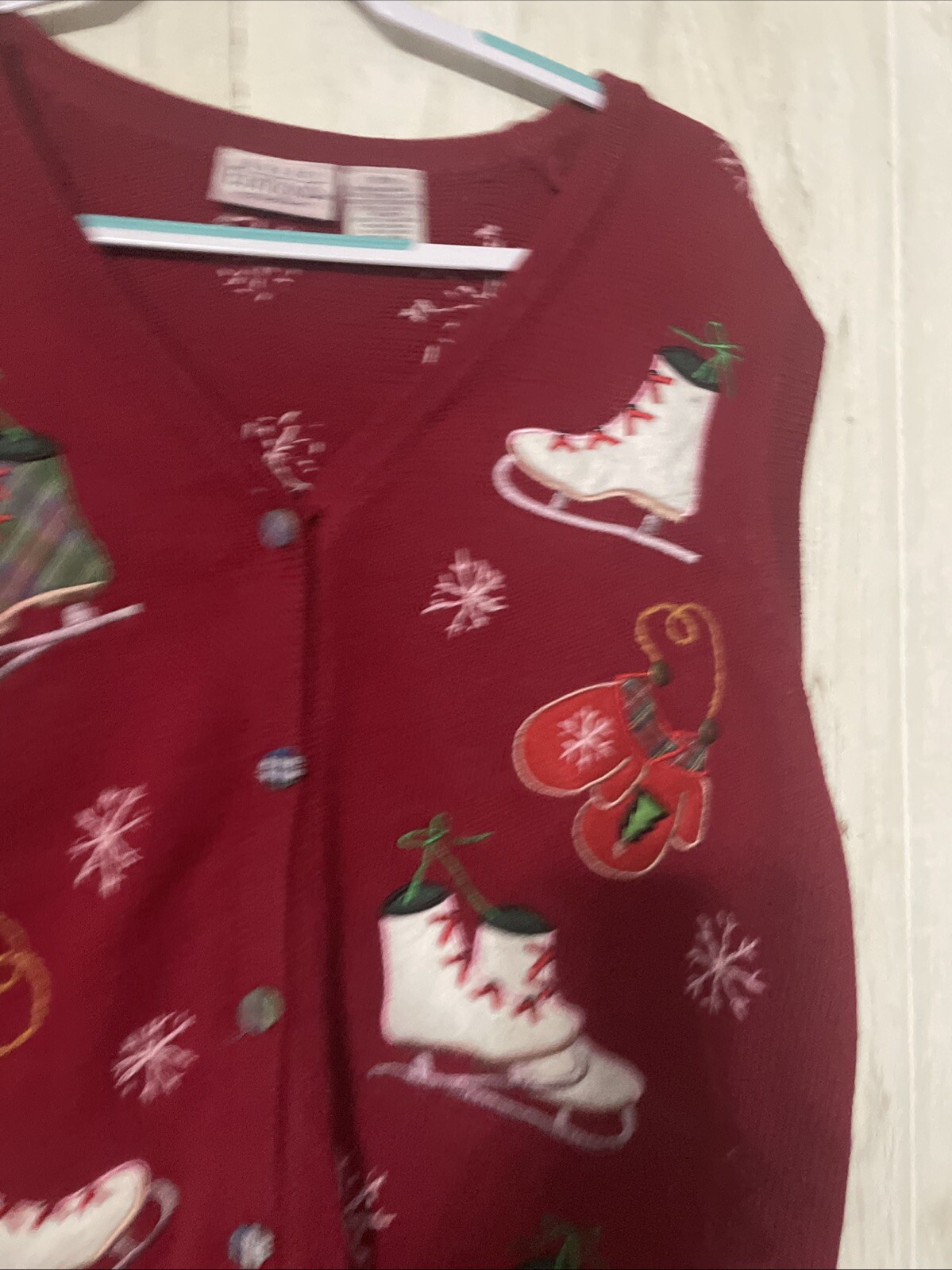 Basic Editions Winter (Christmas) Sweater Vest Size 1x Ice Skates