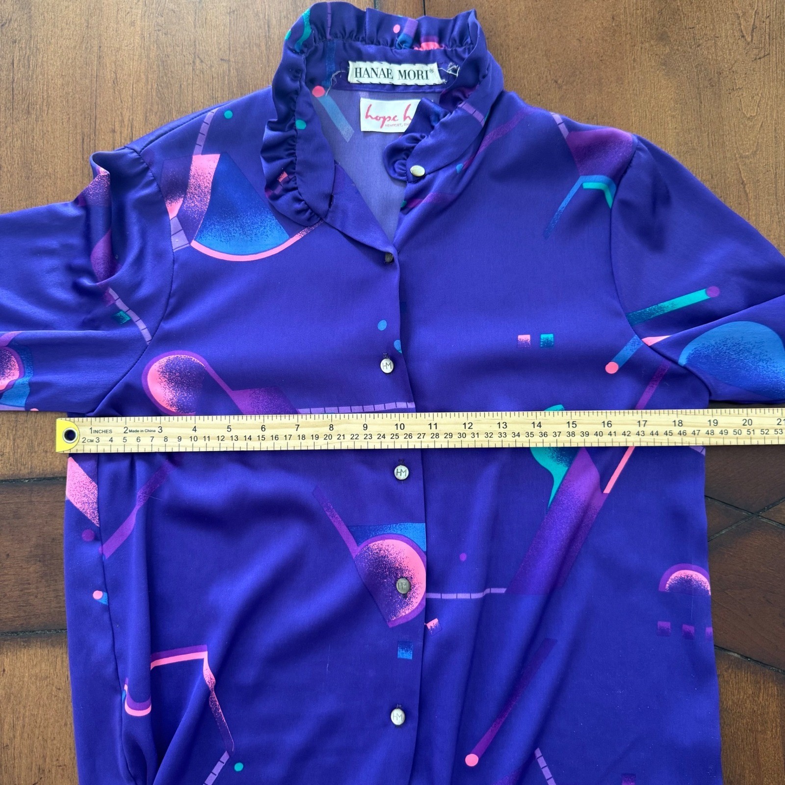 Hanae Mori Vintage Purple Geometric Abstract Ruffle Neck Satin Blouse Size 8