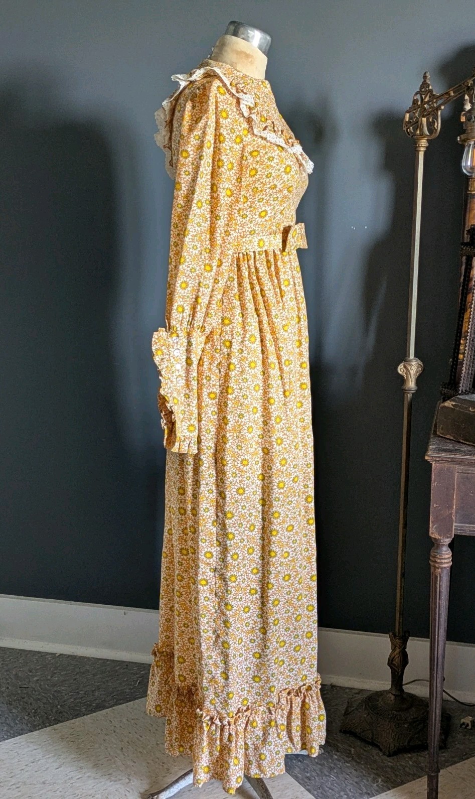 Vtg 1970 Psychedelic Floral Prairie Hostess Dress Yellow Orange Daisy Print Maxi