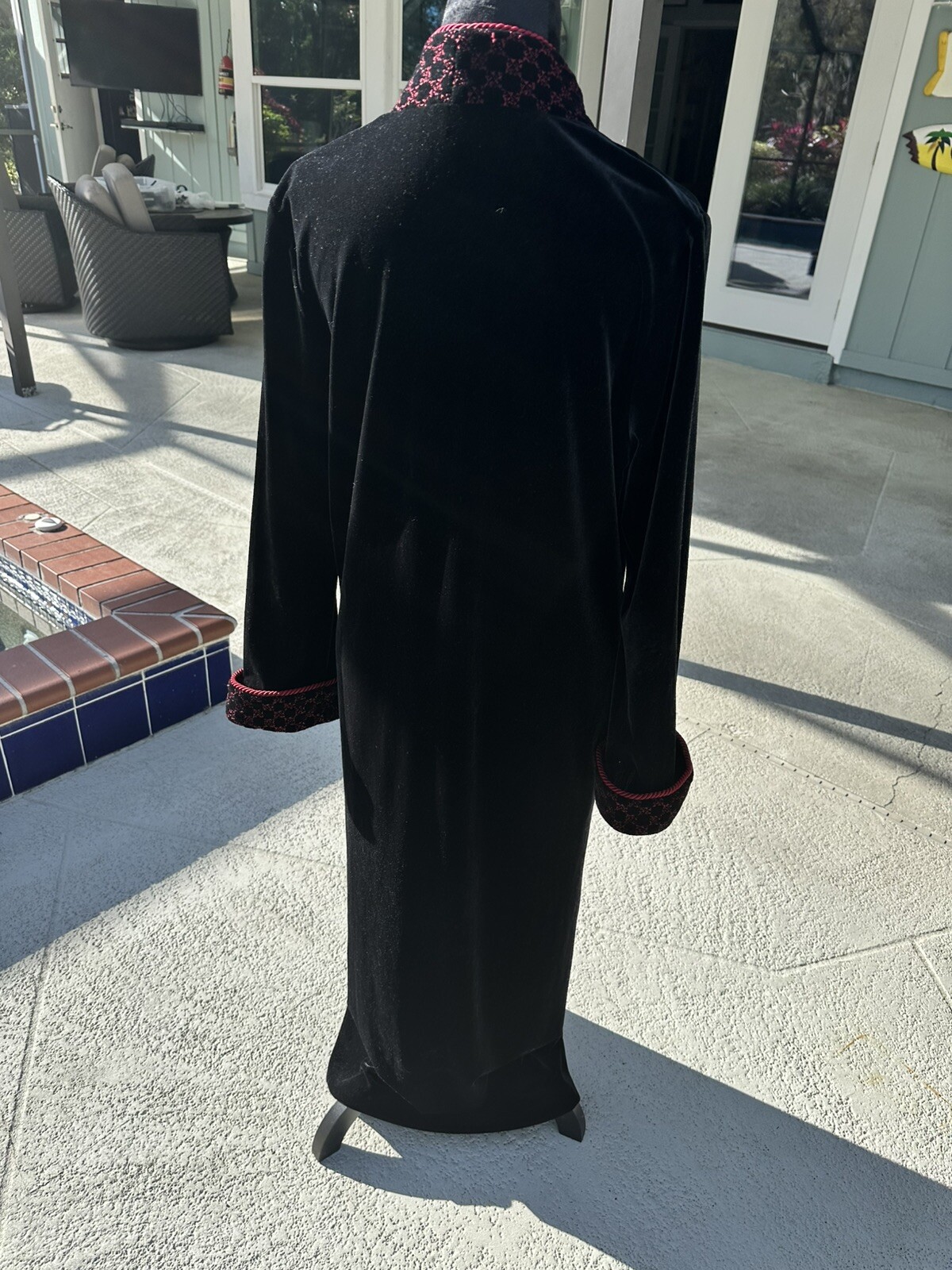 Diamond Tea Black Velvet 1/2 Zip Robe Lounge Coat Red Crystal Zipper Brocade S