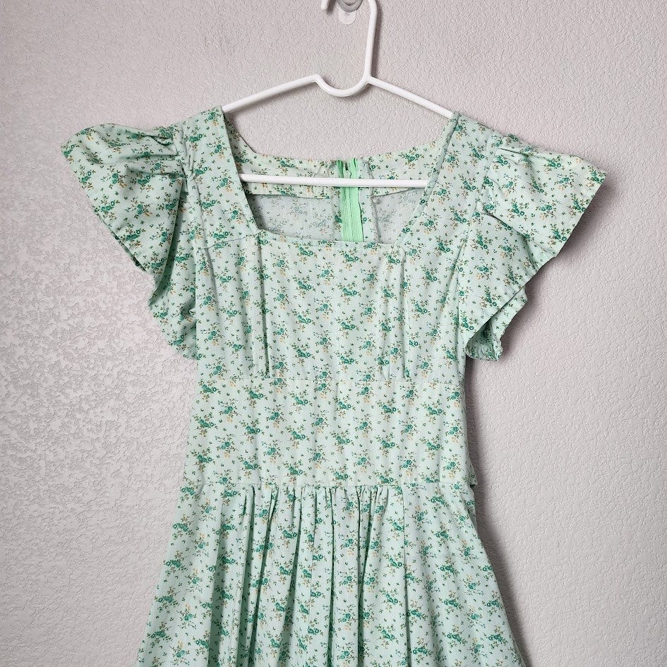 VINTAGE Handmade Ditsy Floral Dress Mint Green Romantic Prairie Maxi Dress