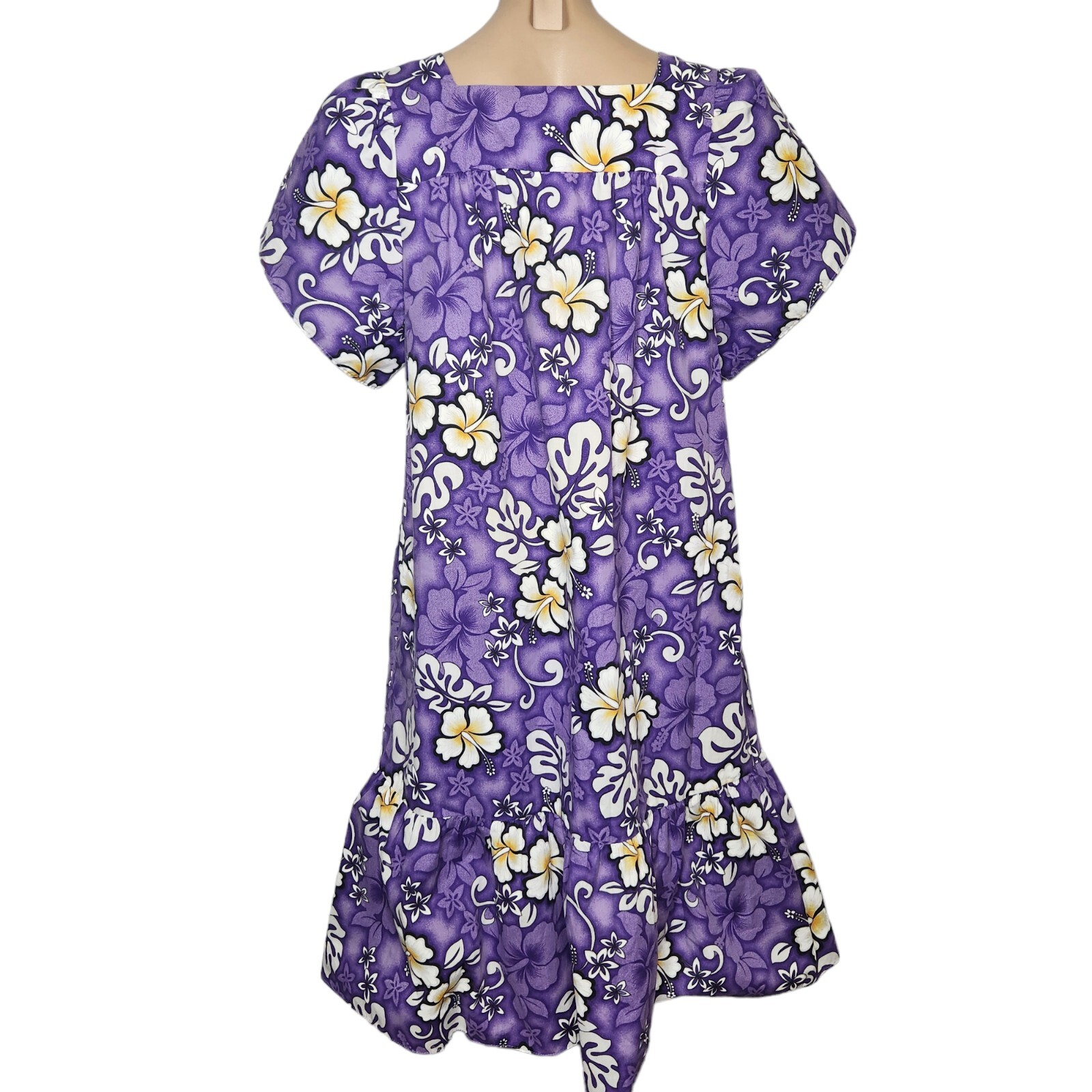 Vintage 80’s Jade Fashions Of Hawaii Dress Flower Purple MuMu Hibiscus Vacation