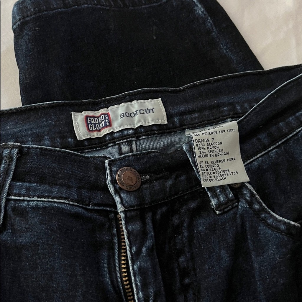 Faded Glory Vintage Women’s Deep Indigo boot cut Jeans