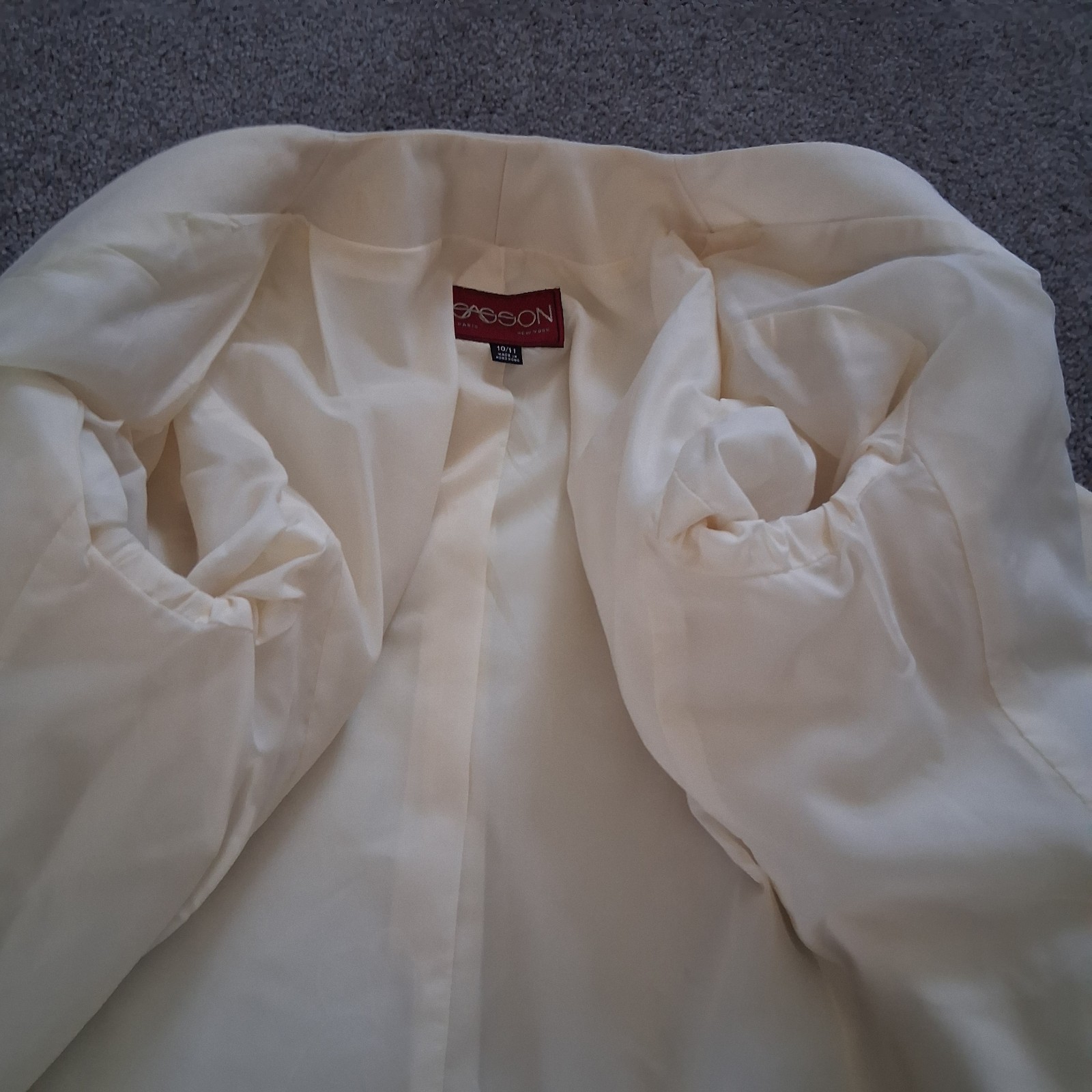VTG Sasson Women’s Cream/Off-White Skirt Suit Outfit Size 10/11 Lined