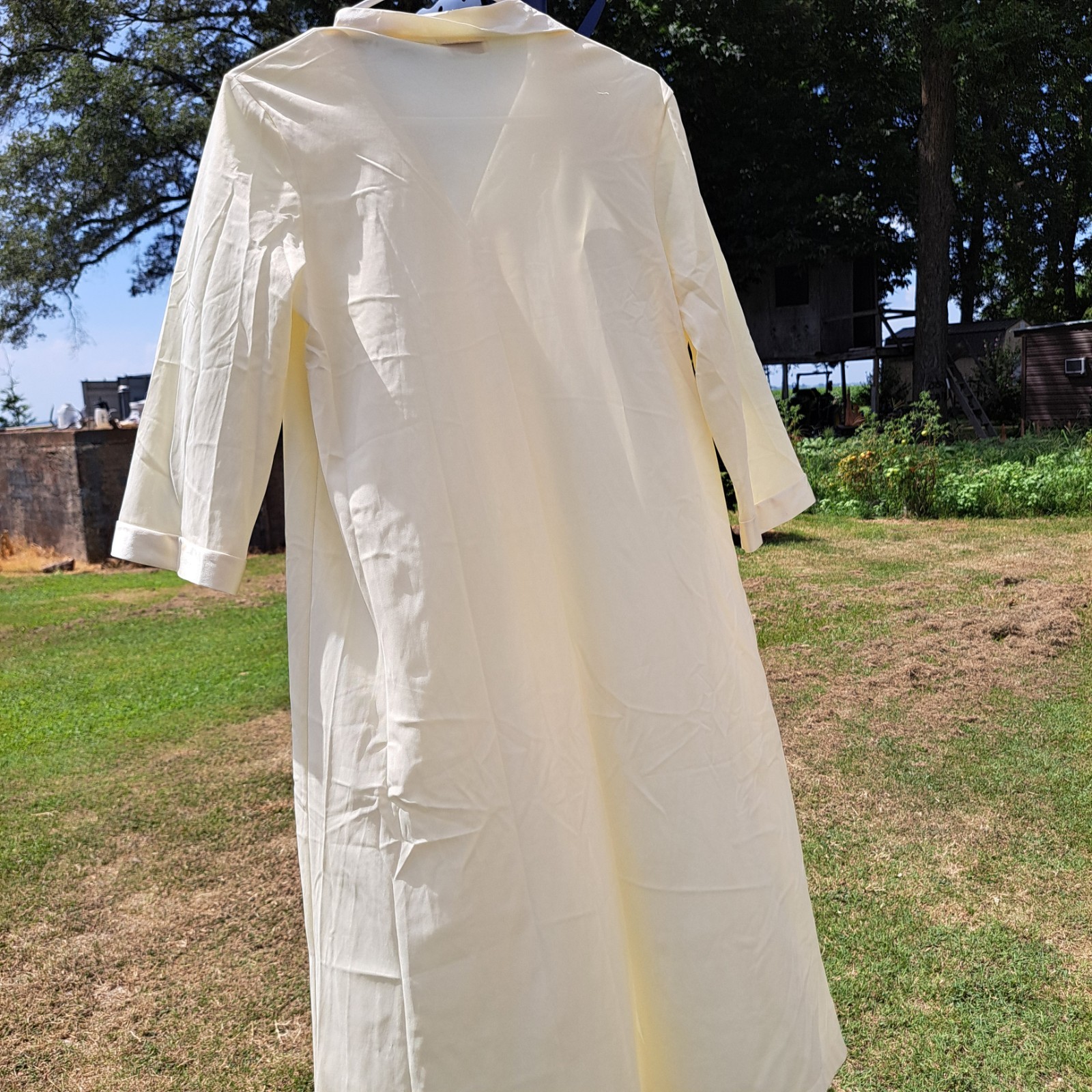 VTG?Vanity Fair Robe Housecoat Robe S Satin Yellow USA Granny Core Housewife