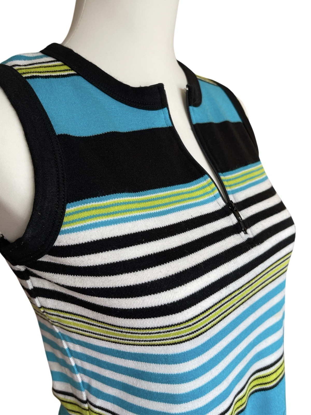 Vintage Y2K Striped Knit Zip Front Crop Top Blue Sleeveless Skater Girl 90s S