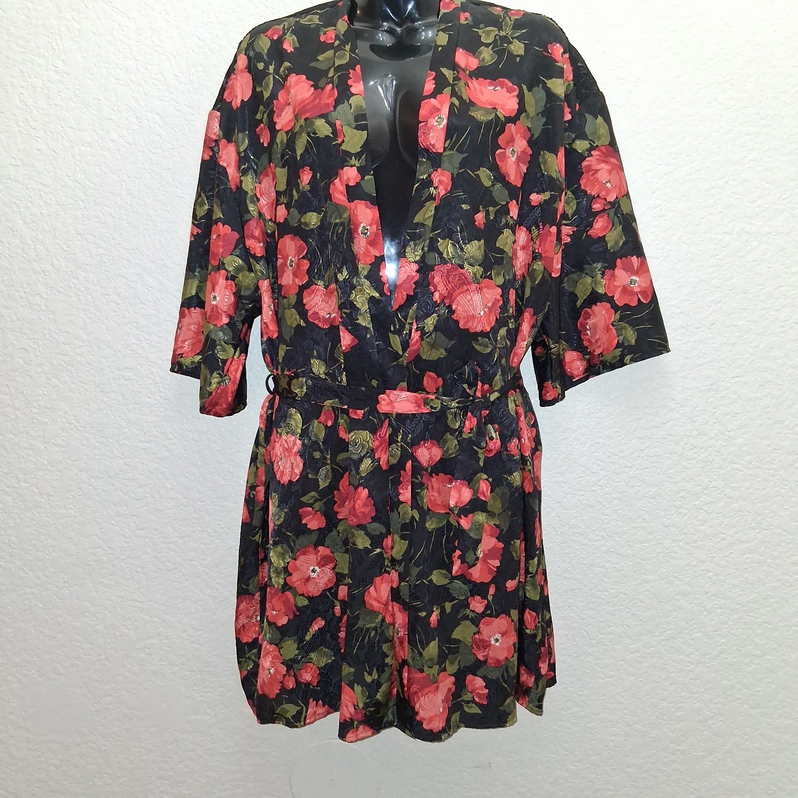 Vintage FRENCH MAID Red Floral Robe ROBE One Size 1960’s LACE Lingerie Cottage
