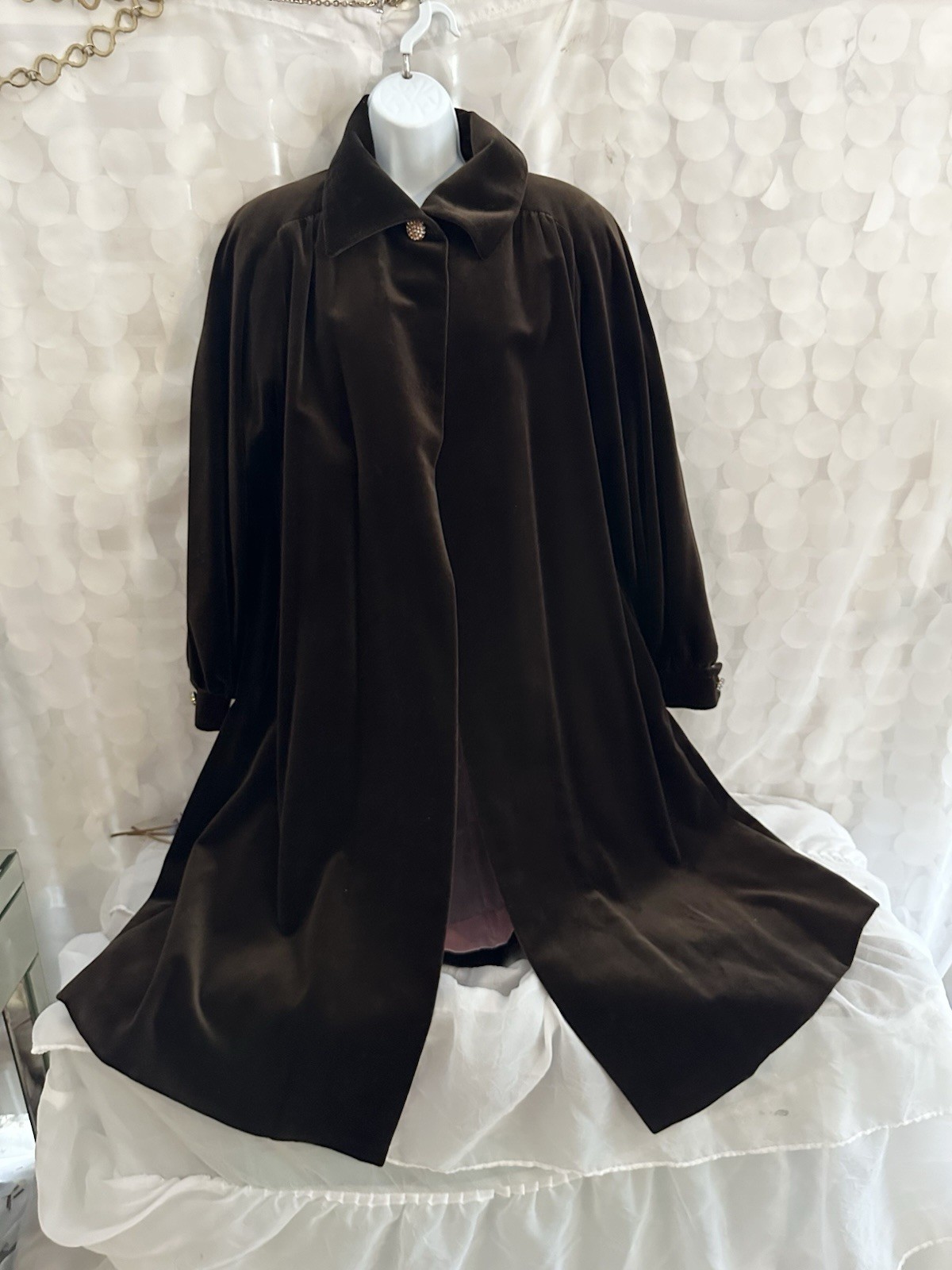 VTG Womans LONG Brown VELVET Maxi Coat Opera Evening Duster Formal B Altman