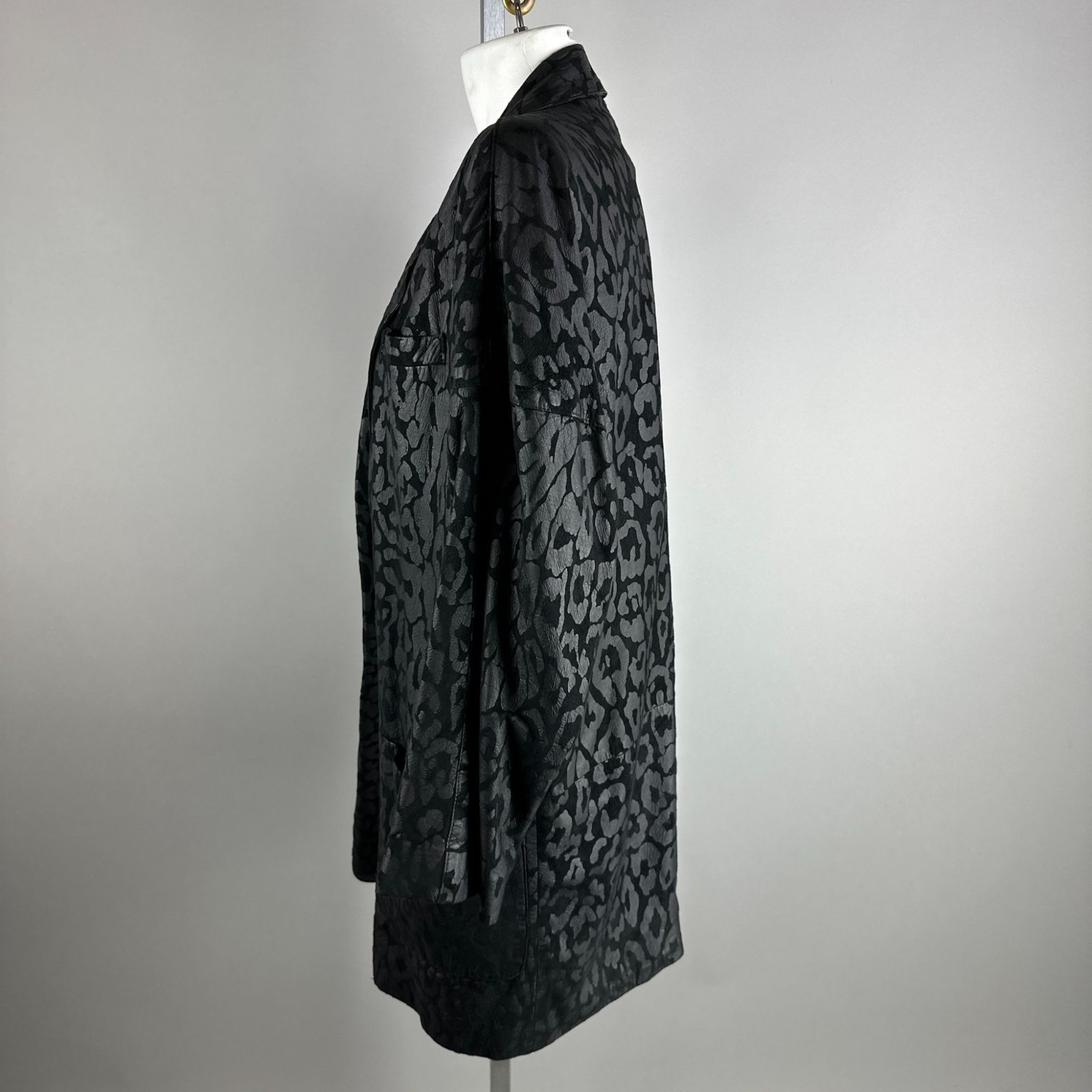 Vintage 90s Vakko Mob Wife Black Leather Cheetah Animal Print Long Jacket Small