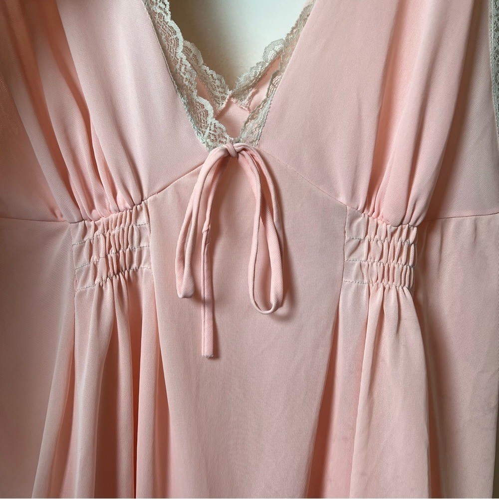 Vintage 80-90s Soft Pink Lace Night Lingerie Dress – Sabrina Carpenter Style