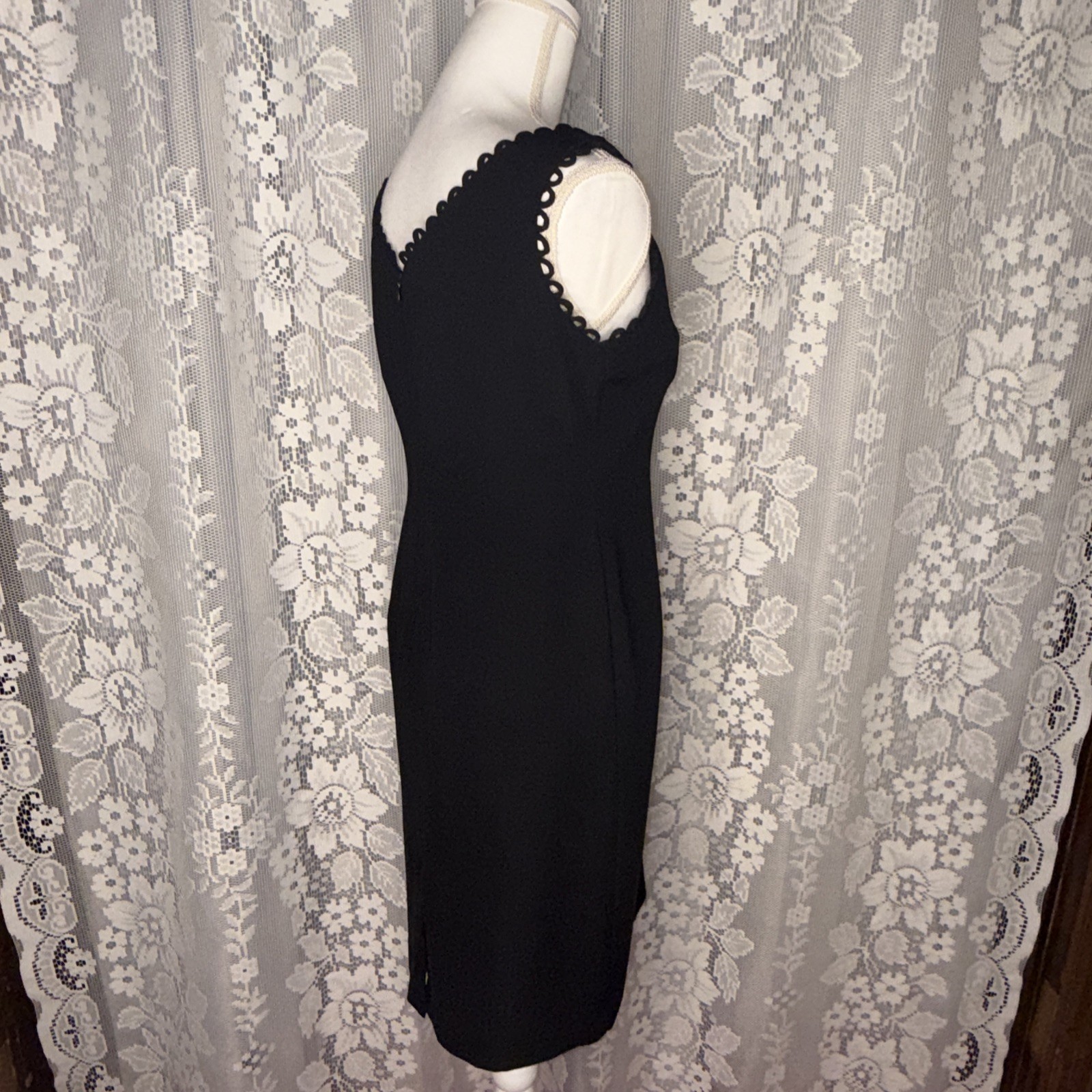 Vintage Danny & Nicole New York Little Black Sleeveless Lined Darted Dress 4P