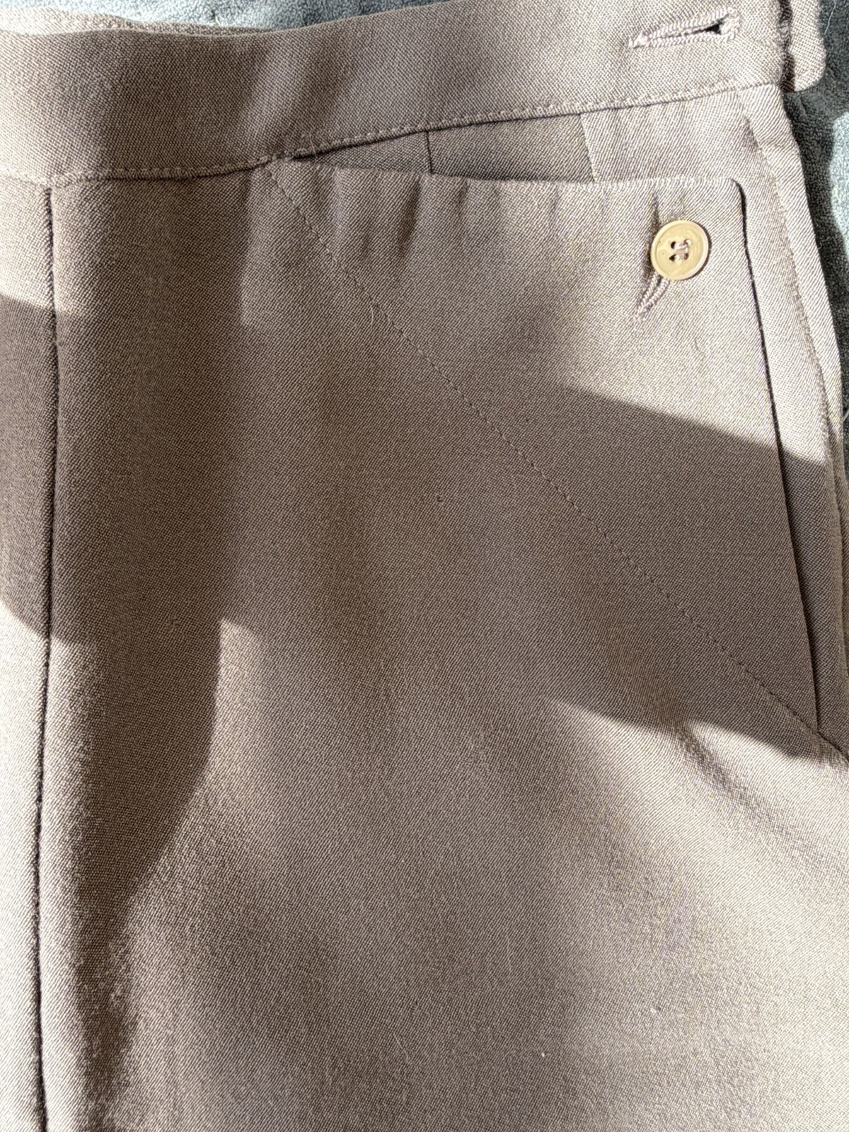 Georgio Armani Vintage Skirt Size 40 Made In Italy Women’s 100% Wool