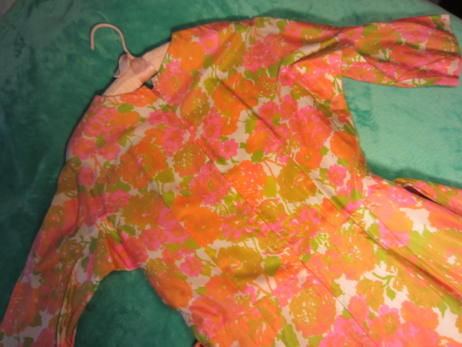Vintage~Hand Sewn Silk Dress/Belt~60’s Era~Pink/Orange/Olive/Cream~Form Fitting