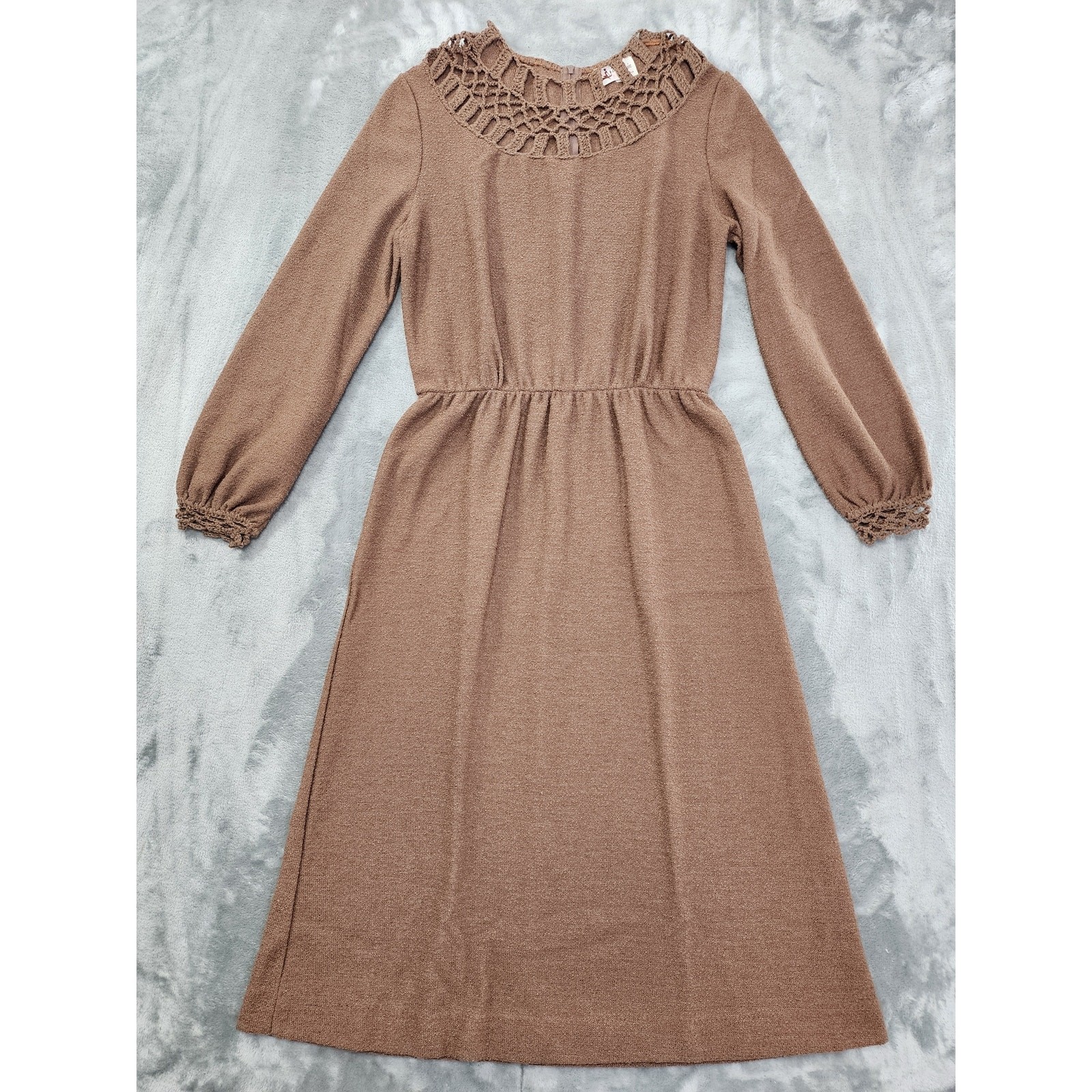 Vintage 60s Dolphin California Crochet Knit Long Sleeve Dress Size M Brown Boho