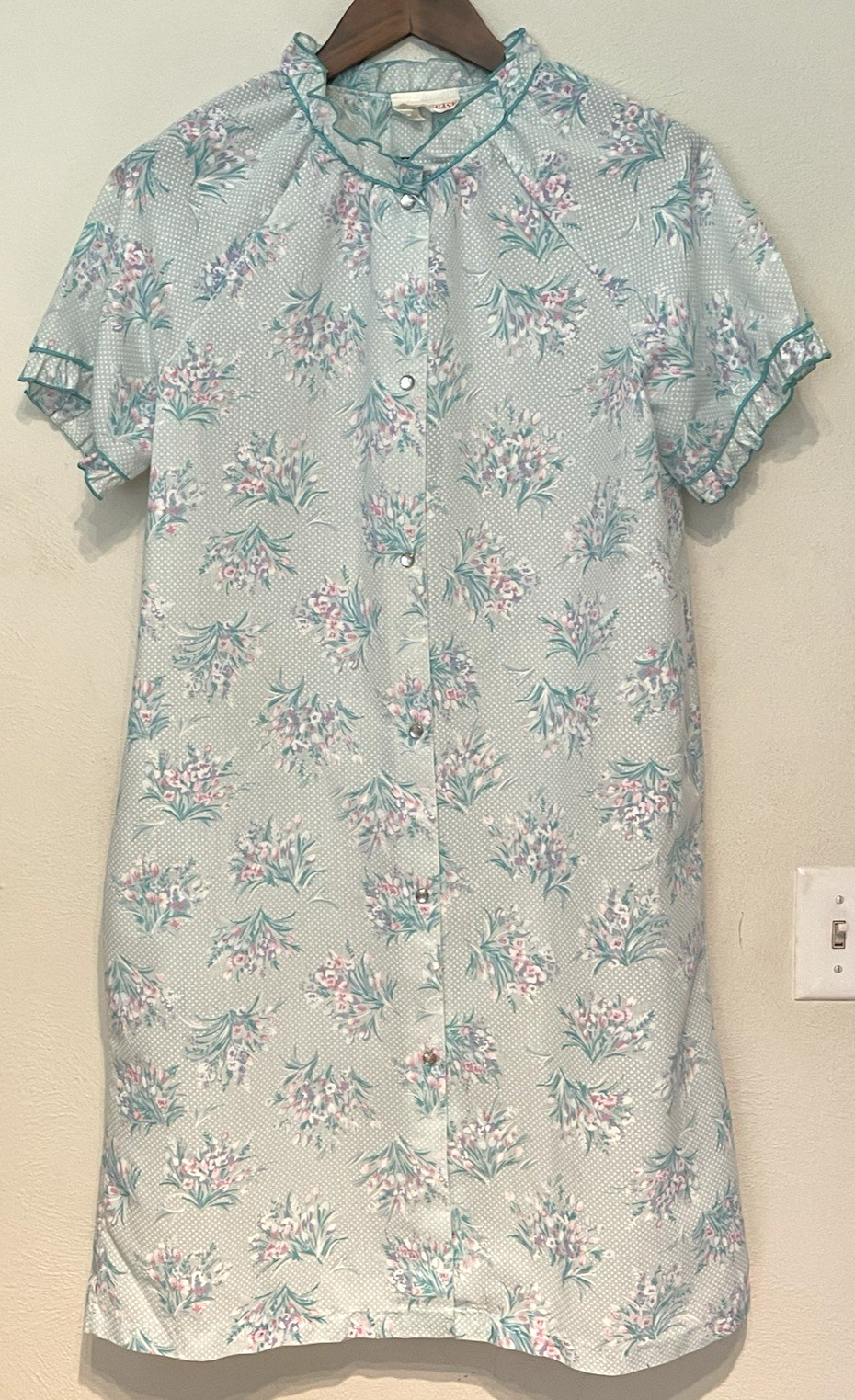 Nice N Easy L Nightgown House Coat Blue Floral Smocked Pearl Snap Vintage