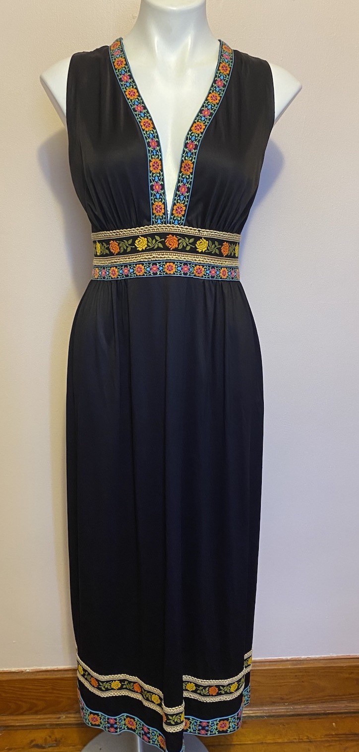 VTG 70s Black Embroidered Floral Deep V Maxi Dress Empire Waist Sleeveless M
