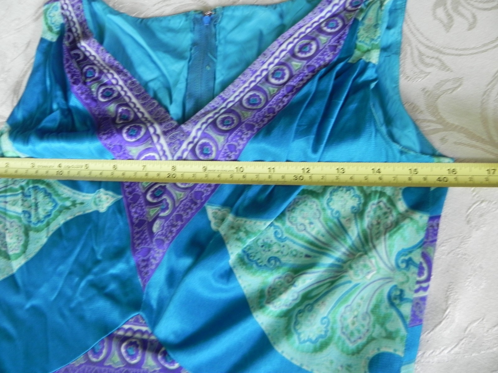 VTG Elinor Gay Original Long Full Sleeveless V-Neck Dress Blues & Purple Print!