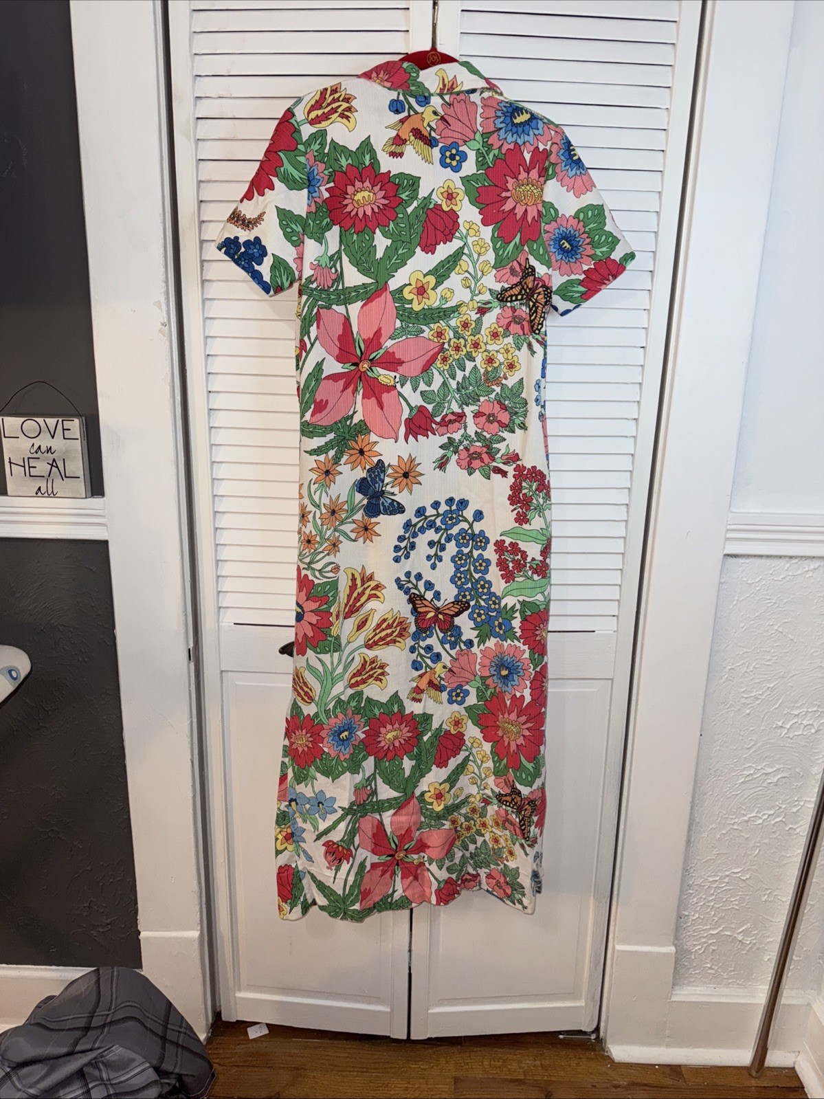 Rare Vintage 60’s 70’s Flower Butterfly Fashions Robes Look