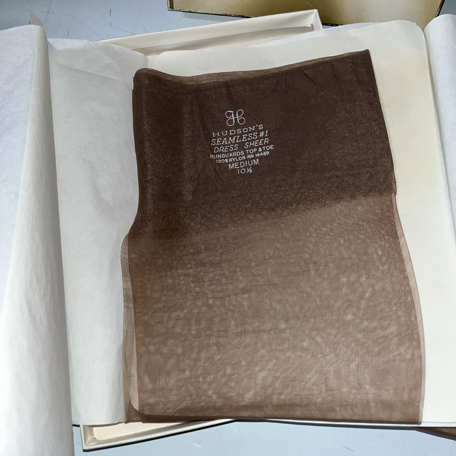 3 PR Vtg 60s Hudson’s Dress Sheer Nylon Stockings Runguards Top & Toe T Med 10.5