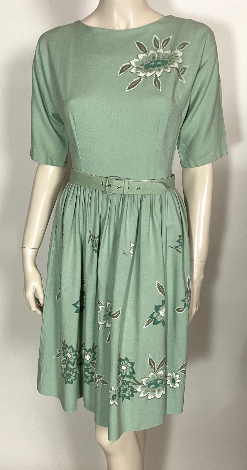 1950s Vintage Green Dress With Painted Gold White Flowers Fit Top Full Skirt S