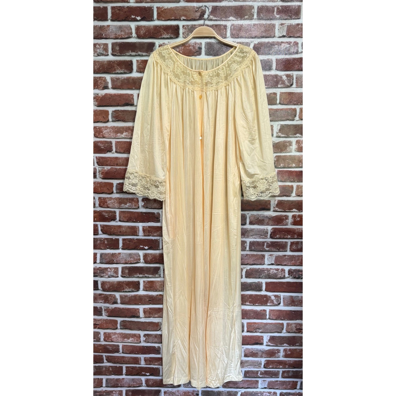 Vintage Gilead Yellow Nylon Lace Nightgown Long Sleeve Maxi Sleepwear Large