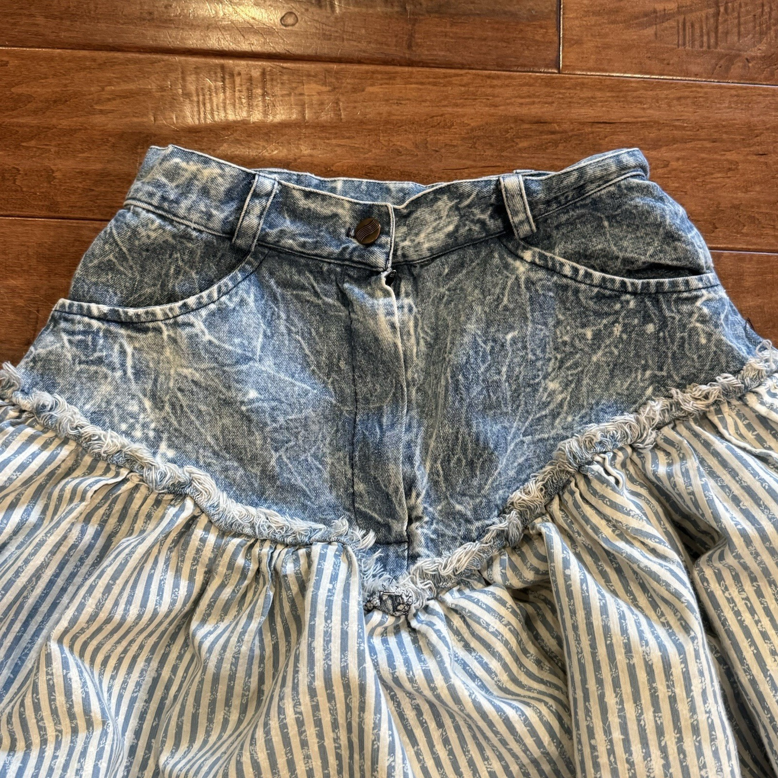 Vintage 80s Rave Acid Wash Jean Skirt Size XS western Cottage ditsy floral