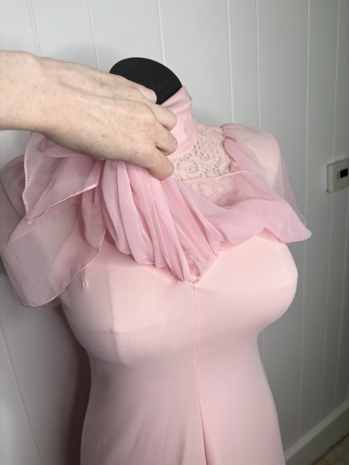 VINTAGE 1970s Flutter Pink Maxi Dress Lace Romantic Union Made Cottagecore 70’s