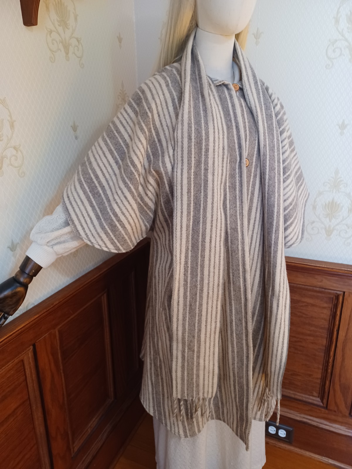 Vintage 1960s/1970s Grey Stripe Wool Boho Victorian Cottagecore Cloak Coat