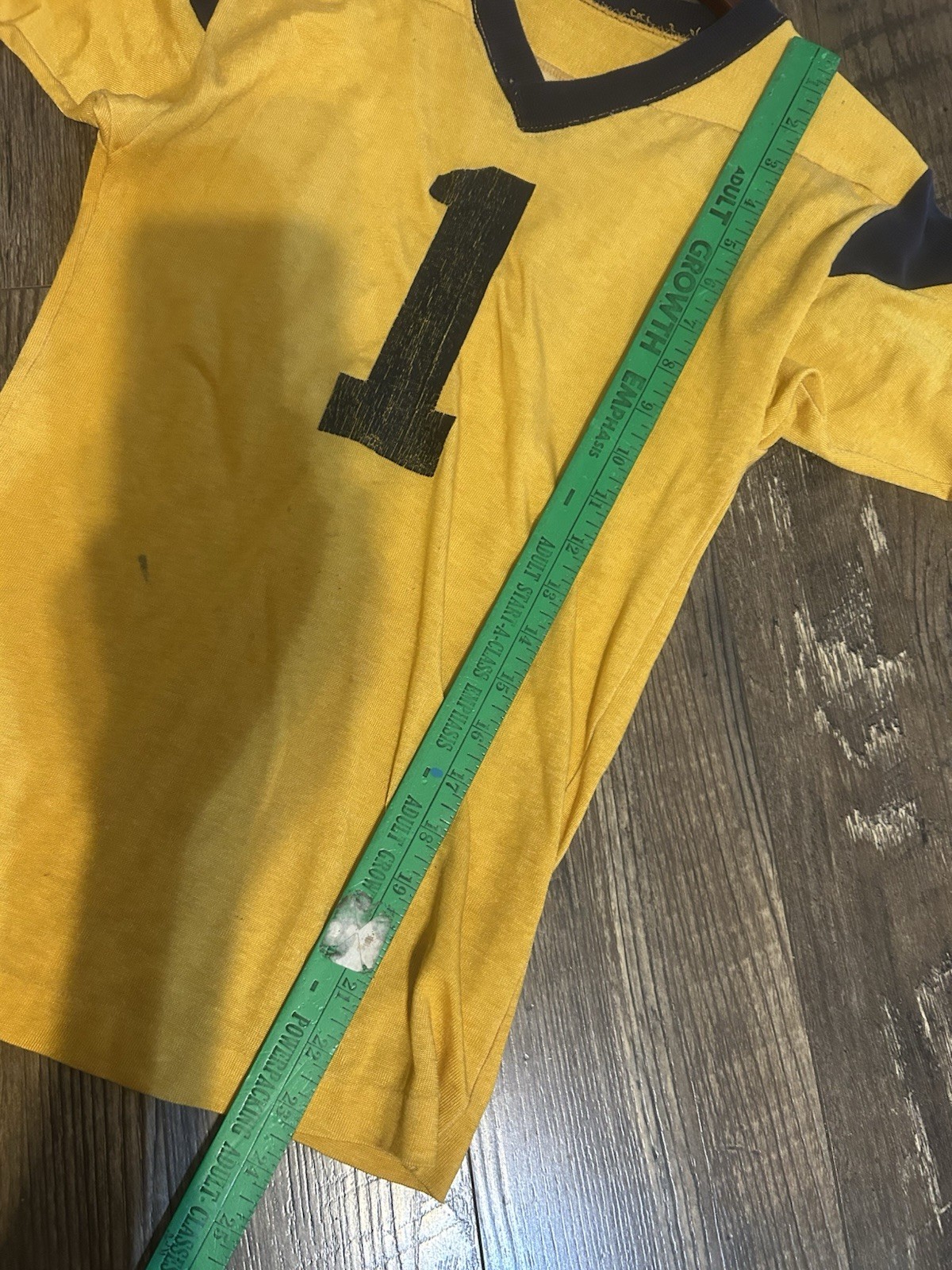 Vintage 1950’s Jersey Women’s Yellow Wringer Short Sleeve