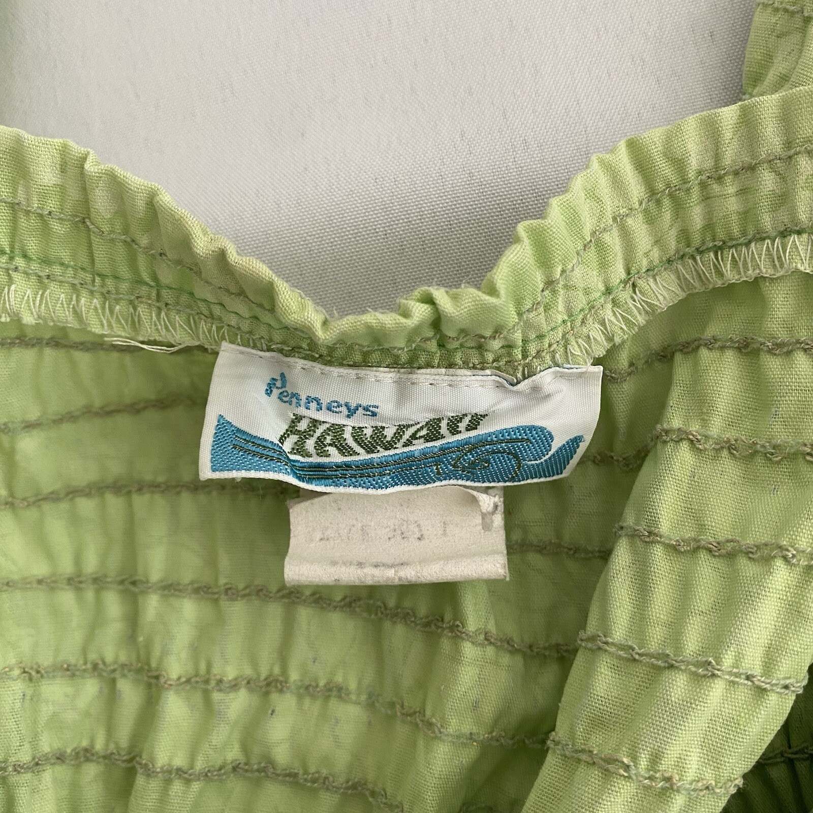 Vintage Penneys Hawaii Women’s Dress Medium Hawaiian Sundress Maxi Smocked Lime