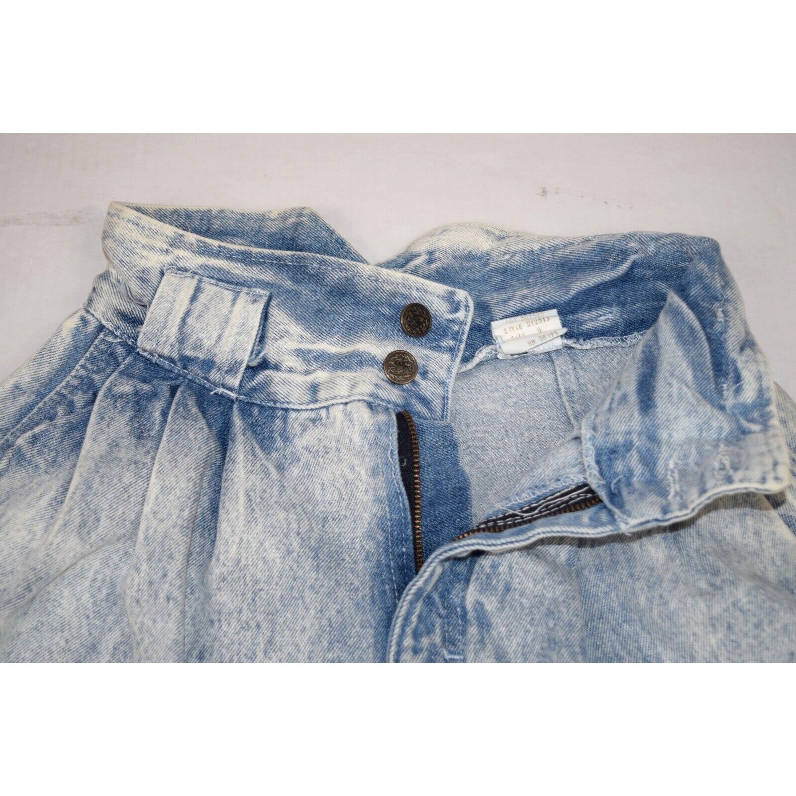 Vintage Watch LA Shorts Size XS/S 80s Denim High Waist Baggy Pleat Zip Made USA