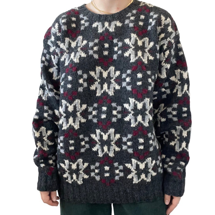 Vintage 1990s Embassy Row Hand Knit Snowflake Wool Chunky Overszied Sweater Sz L