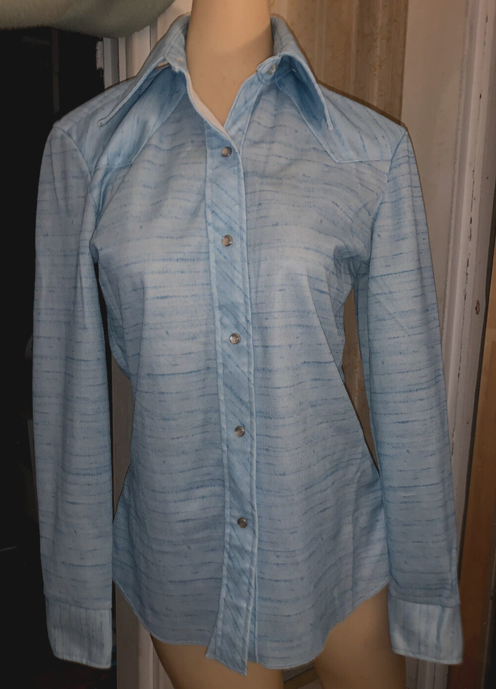 KARMAN Vtg Shirt WESTERN Rockabilly Pearl Snap Lt Blue Yoke Women’s CHEST=34 S