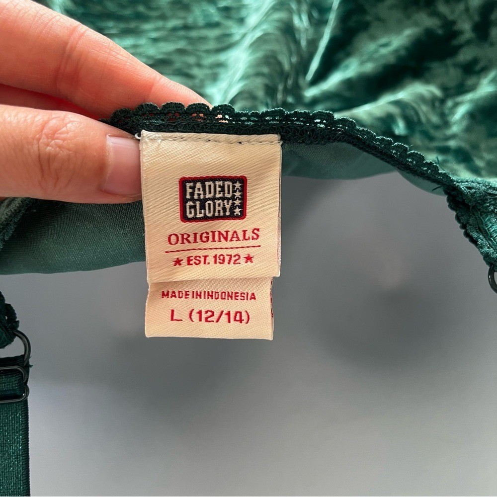 Faded Glory Green Velvet Lace Top