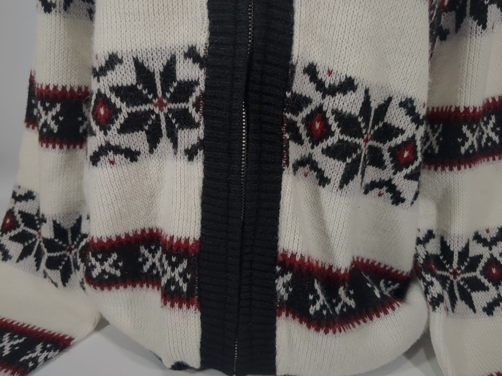 Orlon Campus cardigan sweater women size medium winter nordic vtg made in USA