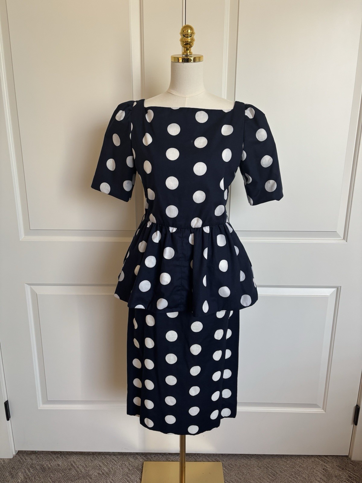 Mollie Parnis Vintage 70’s Polka Dot Peplum Blouse & Skirt Set USA Made Size 14