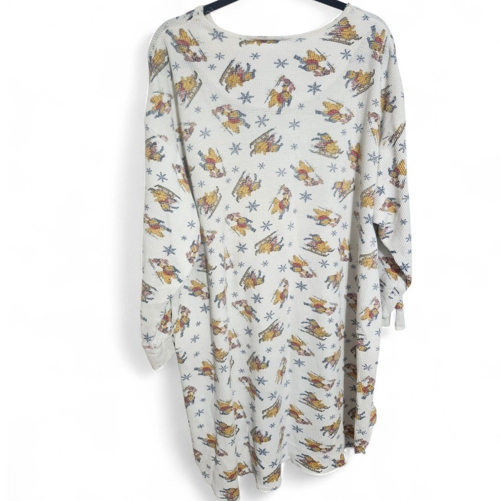 Vintage Disney Store Winnie the Pooh Winter Ski Thermal Nightgown Henley M/L